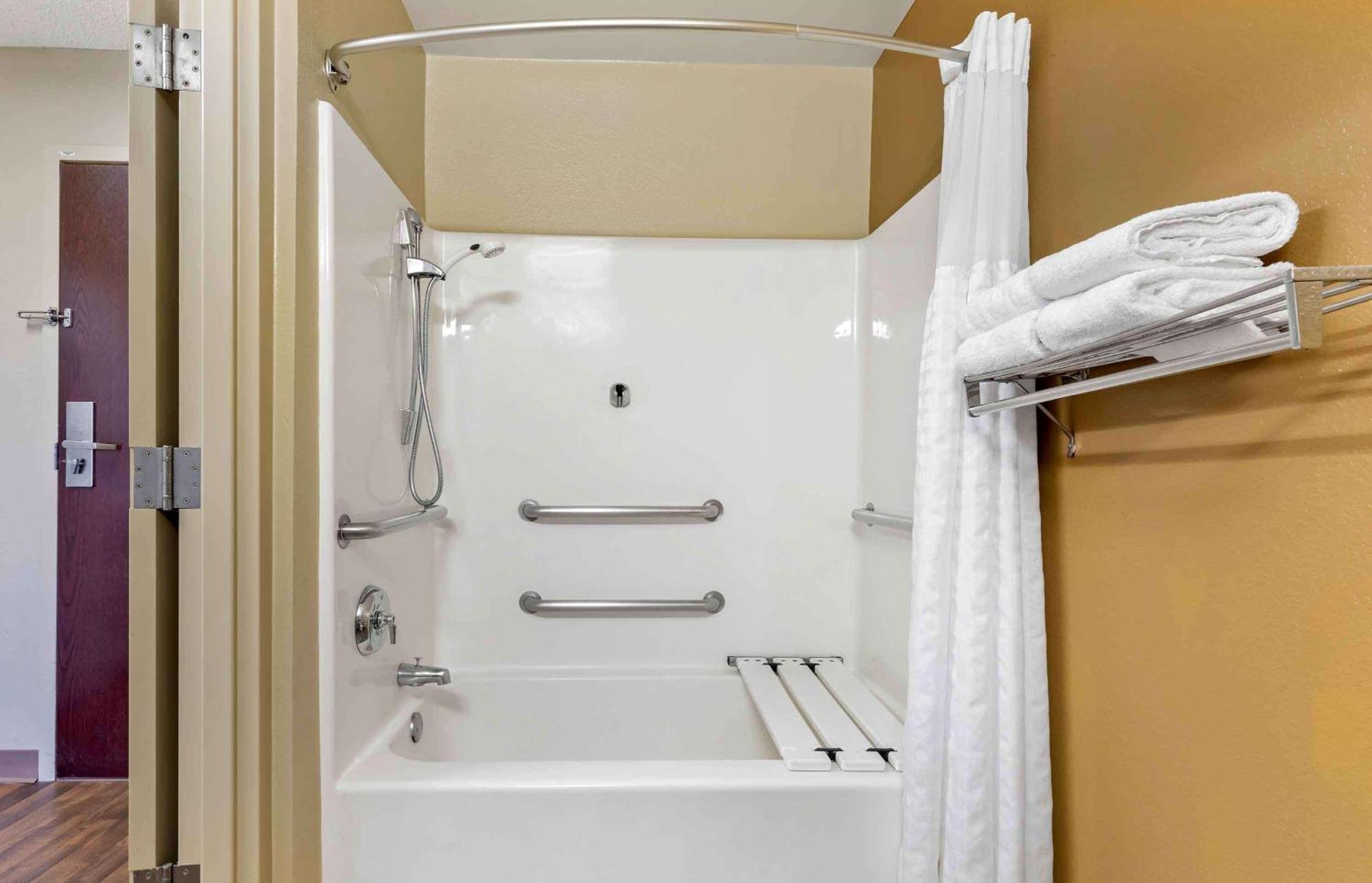 Extended Stay America Select Suites - Raleigh - Rtp - 4610 Miami Blvd Ντάραμ Εξωτερικό φωτογραφία