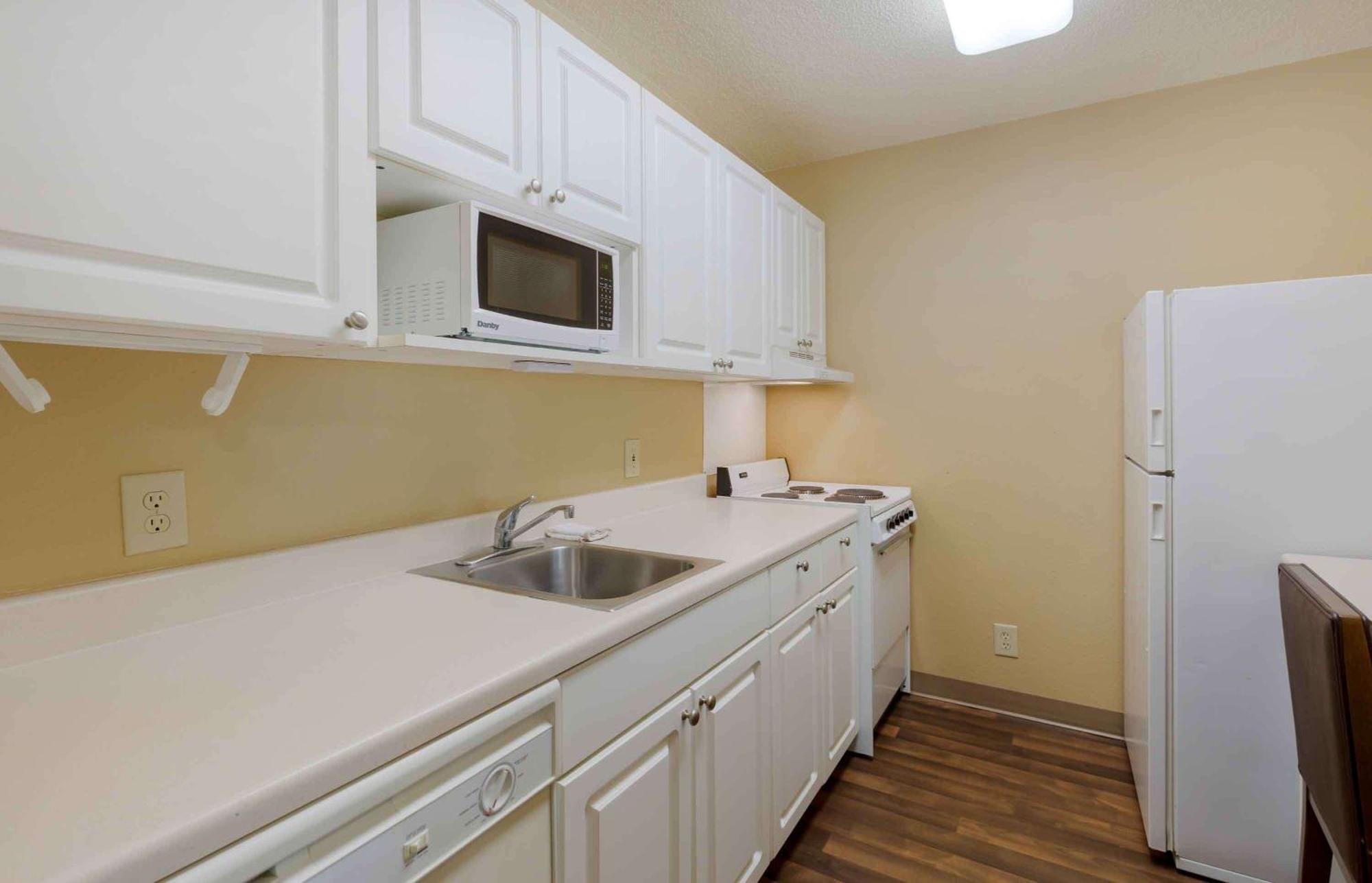 Extended Stay America Select Suites - Raleigh - Rtp - 4610 Miami Blvd Ντάραμ Εξωτερικό φωτογραφία