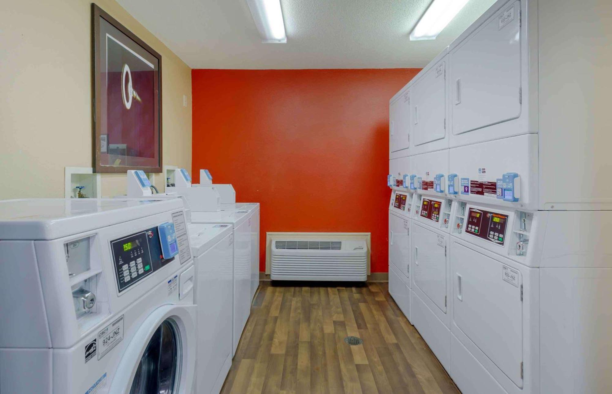 Extended Stay America Select Suites - Raleigh - Rtp - 4610 Miami Blvd Ντάραμ Εξωτερικό φωτογραφία