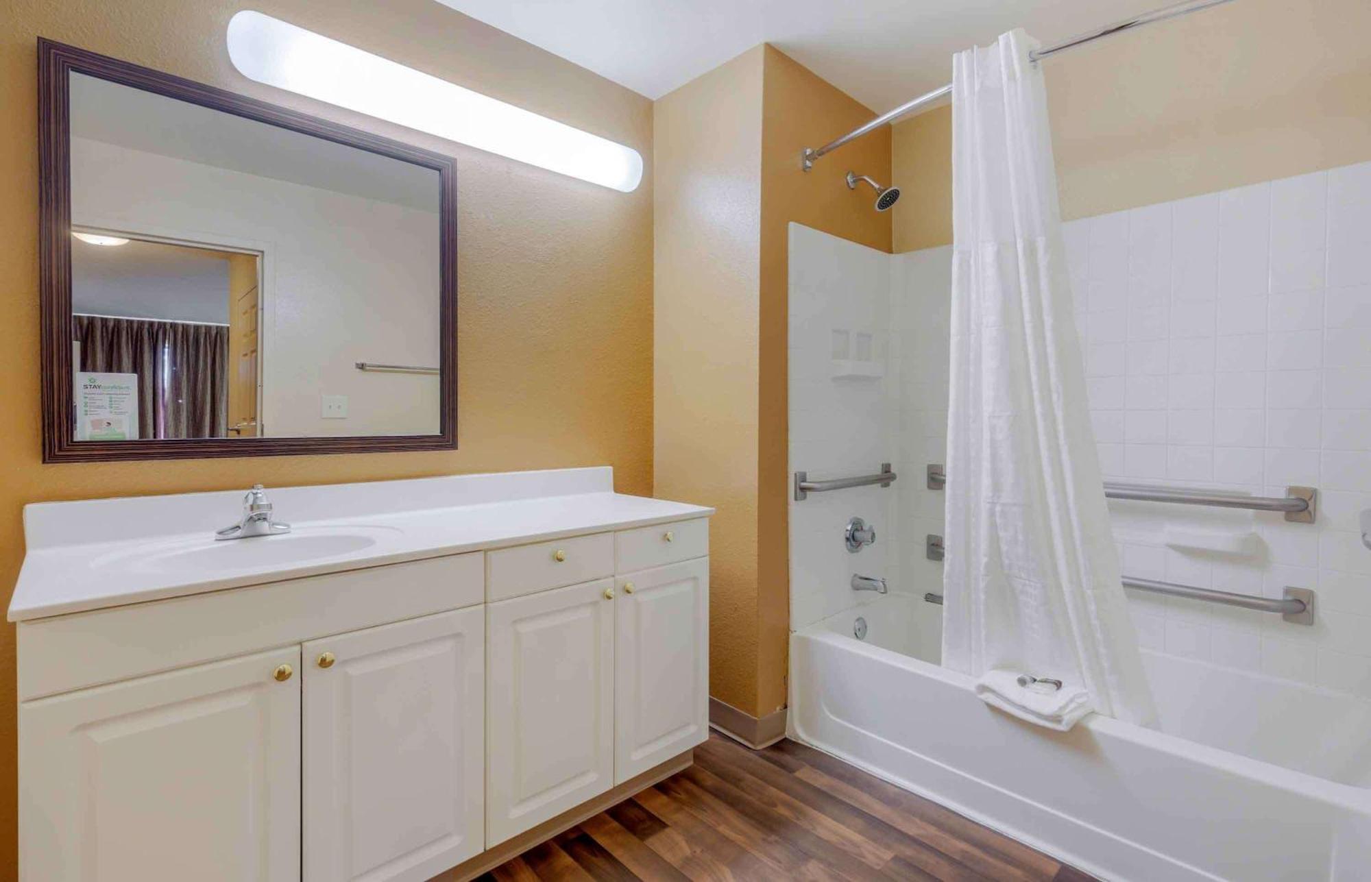 Extended Stay America Select Suites - Raleigh - Rtp - 4610 Miami Blvd Ντάραμ Εξωτερικό φωτογραφία