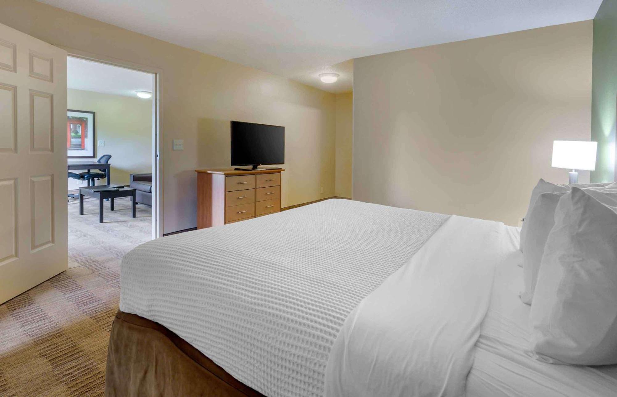 Extended Stay America Select Suites - Raleigh - Rtp - 4610 Miami Blvd Ντάραμ Εξωτερικό φωτογραφία