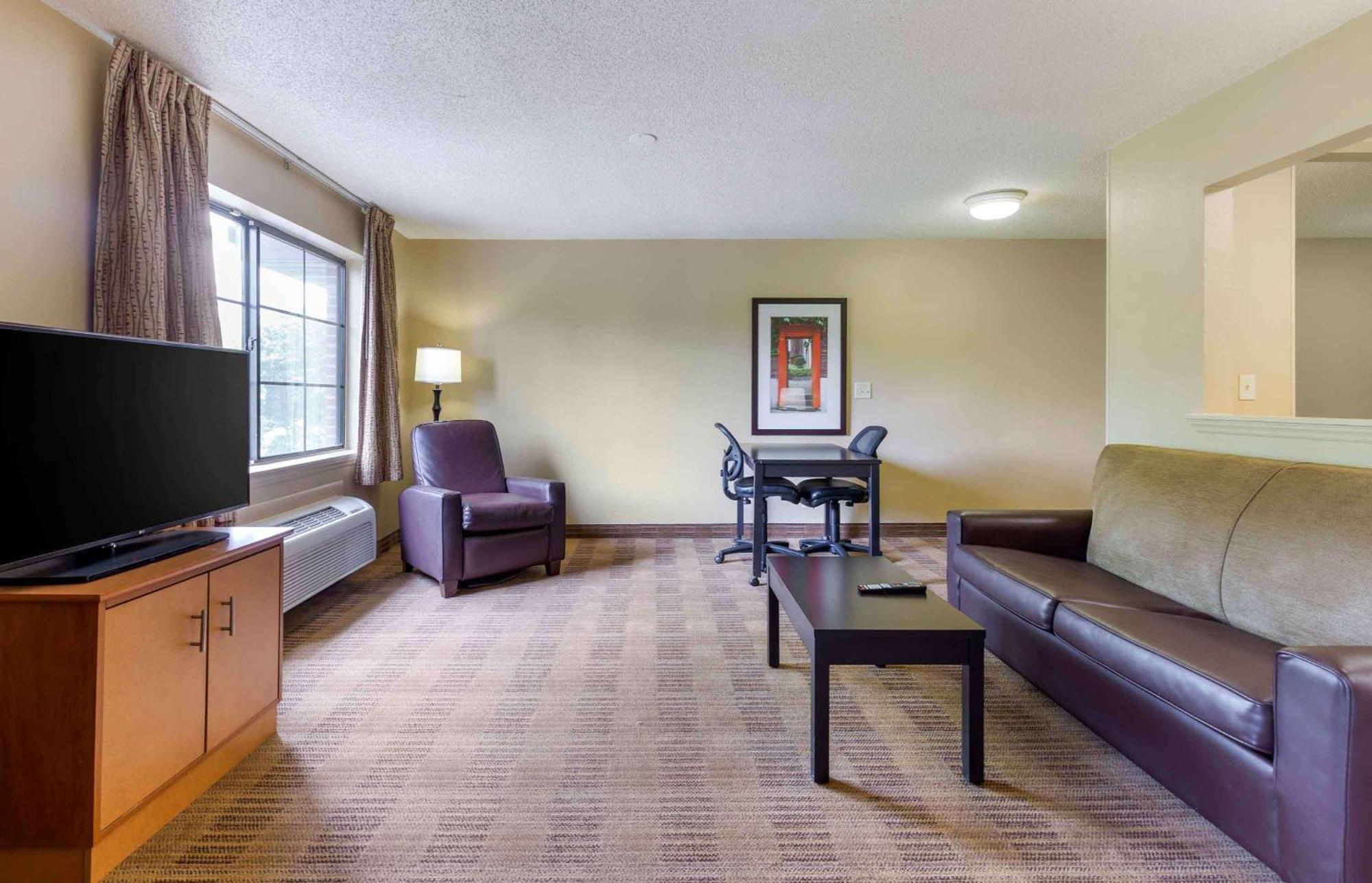 Extended Stay America Select Suites - Raleigh - Rtp - 4610 Miami Blvd Ντάραμ Εξωτερικό φωτογραφία