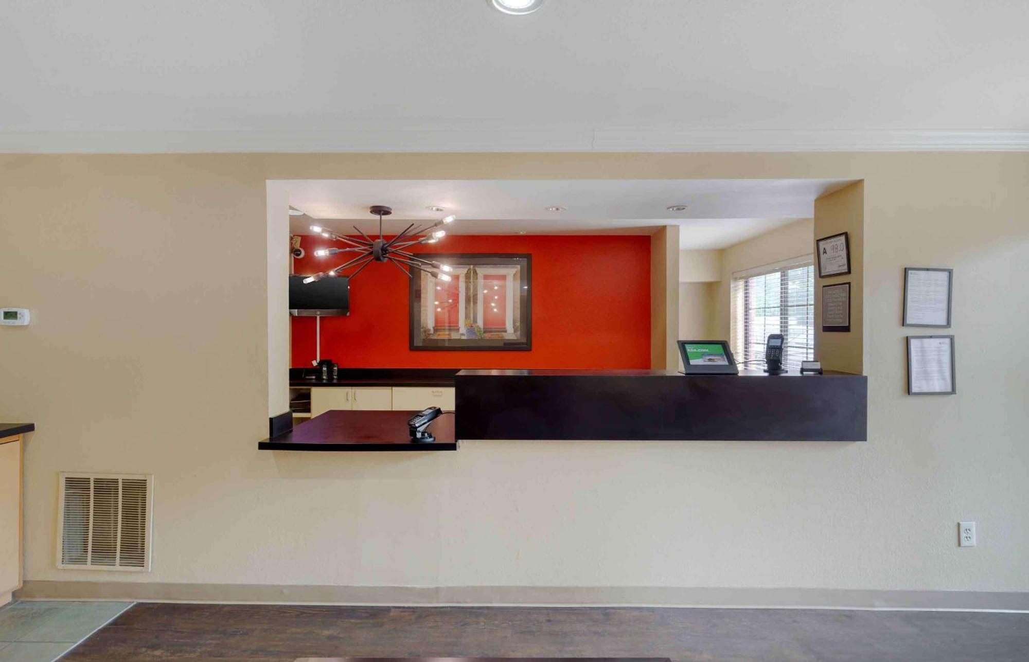 Extended Stay America Select Suites - Raleigh - Rtp - 4610 Miami Blvd Ντάραμ Εξωτερικό φωτογραφία
